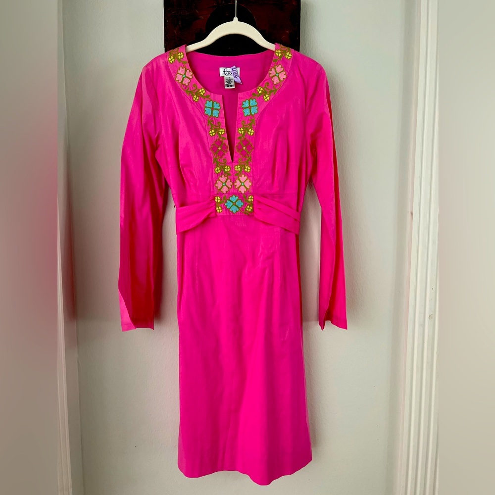 Small Lilly Pulitzer pink Spring Tie aback dress. 💗